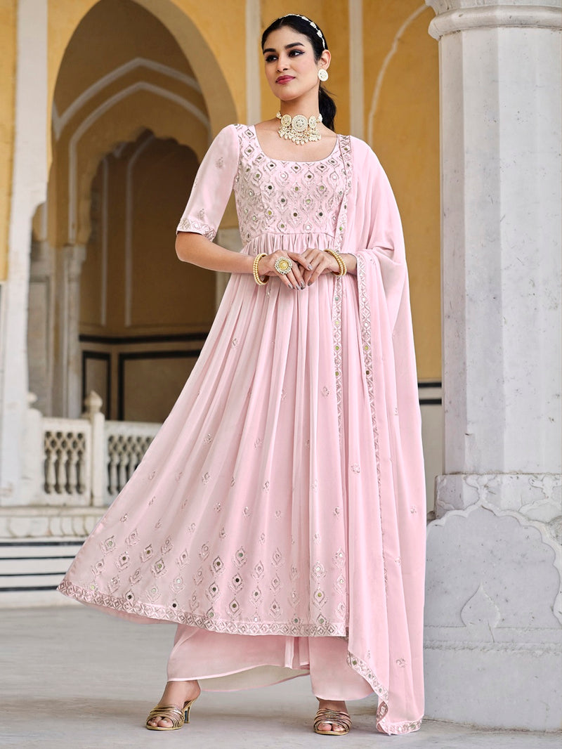 Gorgeous indian dresses online at Gusto Village
